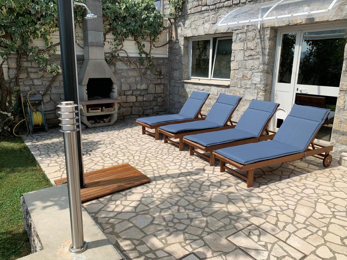 Deluxe Apartment Dora With A Private Parking, Terrace And See View Rijeka Extérieur photo