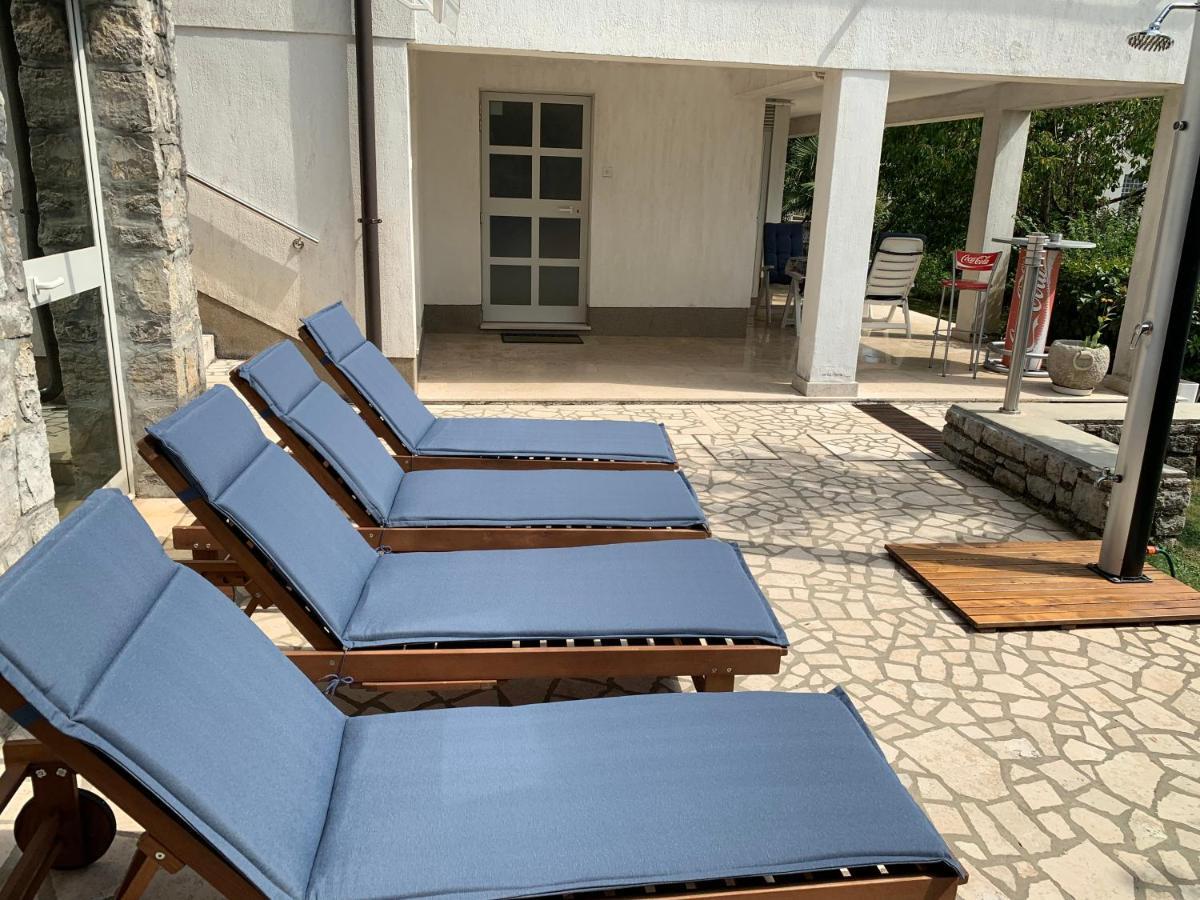 Deluxe Apartment Dora With A Private Parking, Terrace And See View Rijeka Extérieur photo