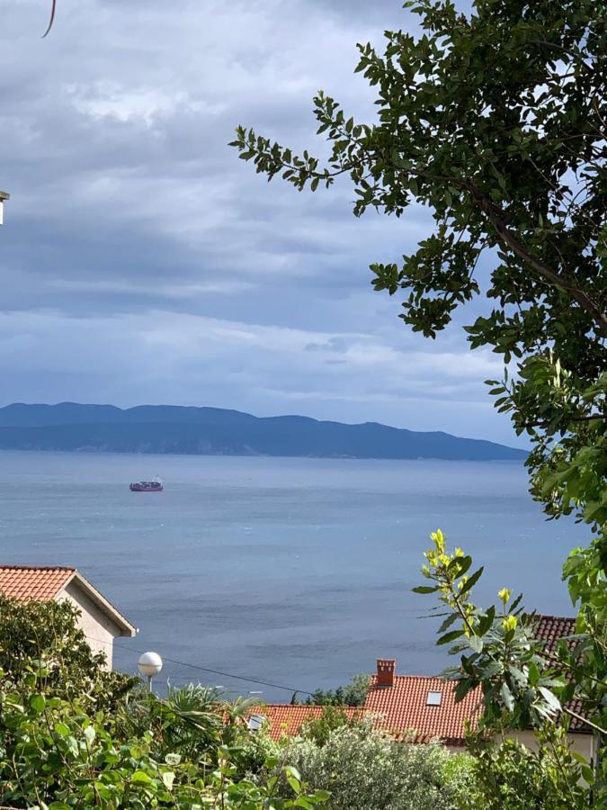 Deluxe Apartment Dora With A Private Parking, Terrace And See View Rijeka Extérieur photo